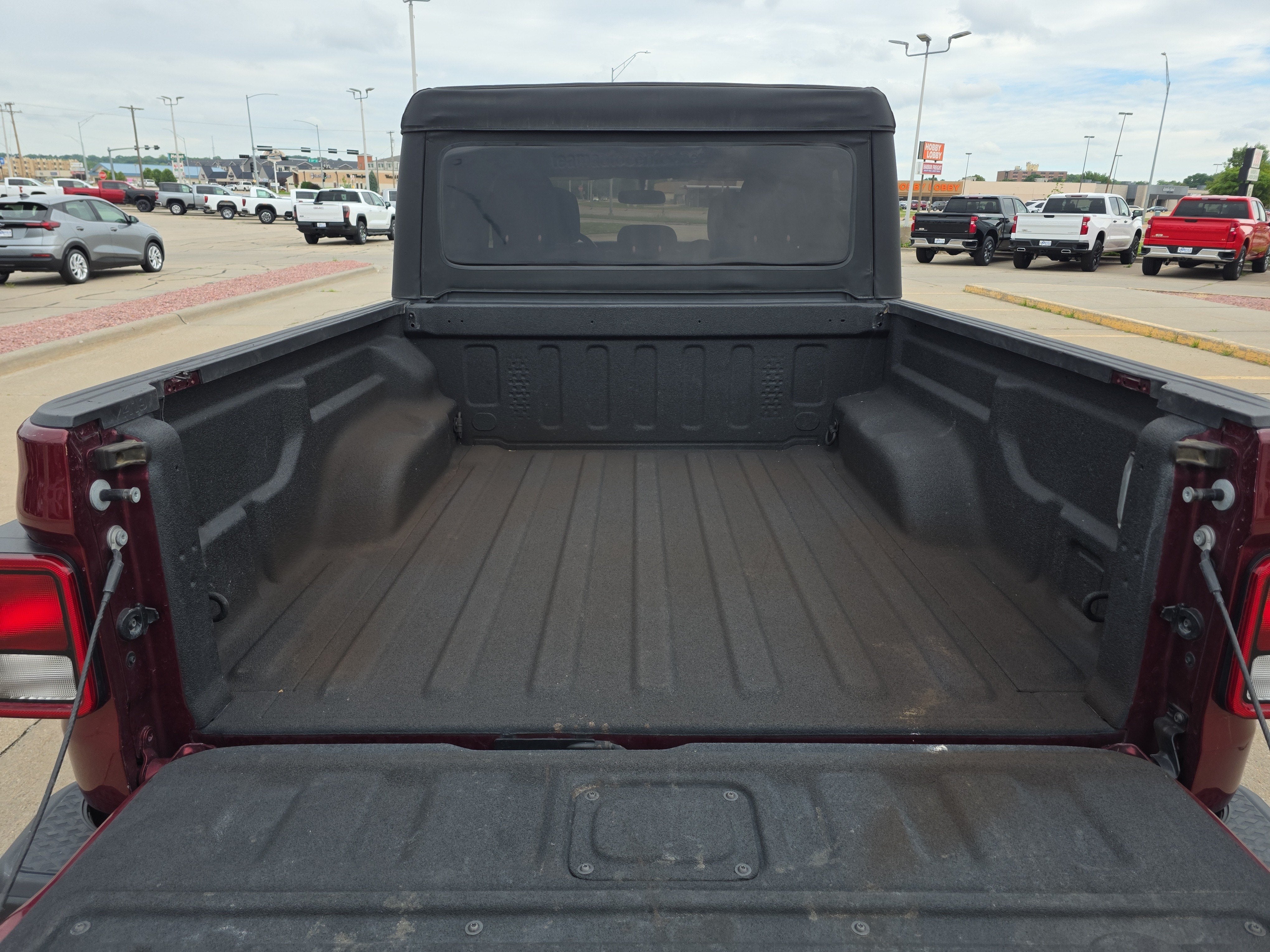 2021 Jeep Gladiator Sport 4x4