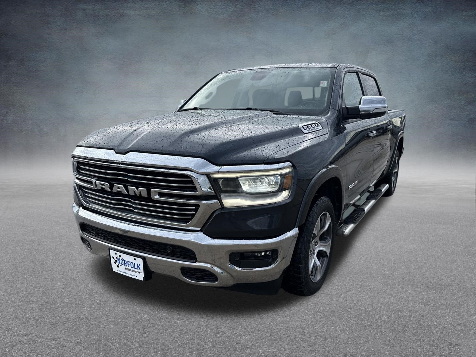 2019 RAM 1500 Laramie 4x4 Crew Cab 5'7's photo