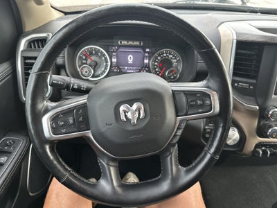 2019 RAM 1500 Laramie Crew Cab 4x4 5'7" Box