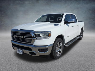 2020 RAM 1500 Laramie Crew Cab 4x4 5'7" Box