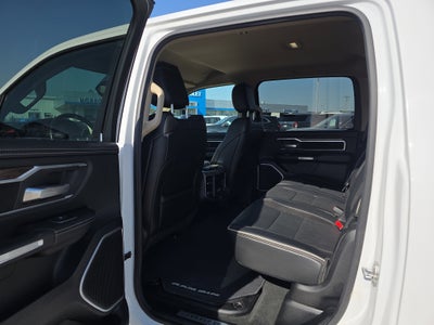2020 RAM 1500 Laramie Crew Cab 4x4 5'7" Box