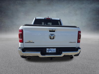2020 RAM 1500 Laramie Crew Cab 4x4 5'7" Box