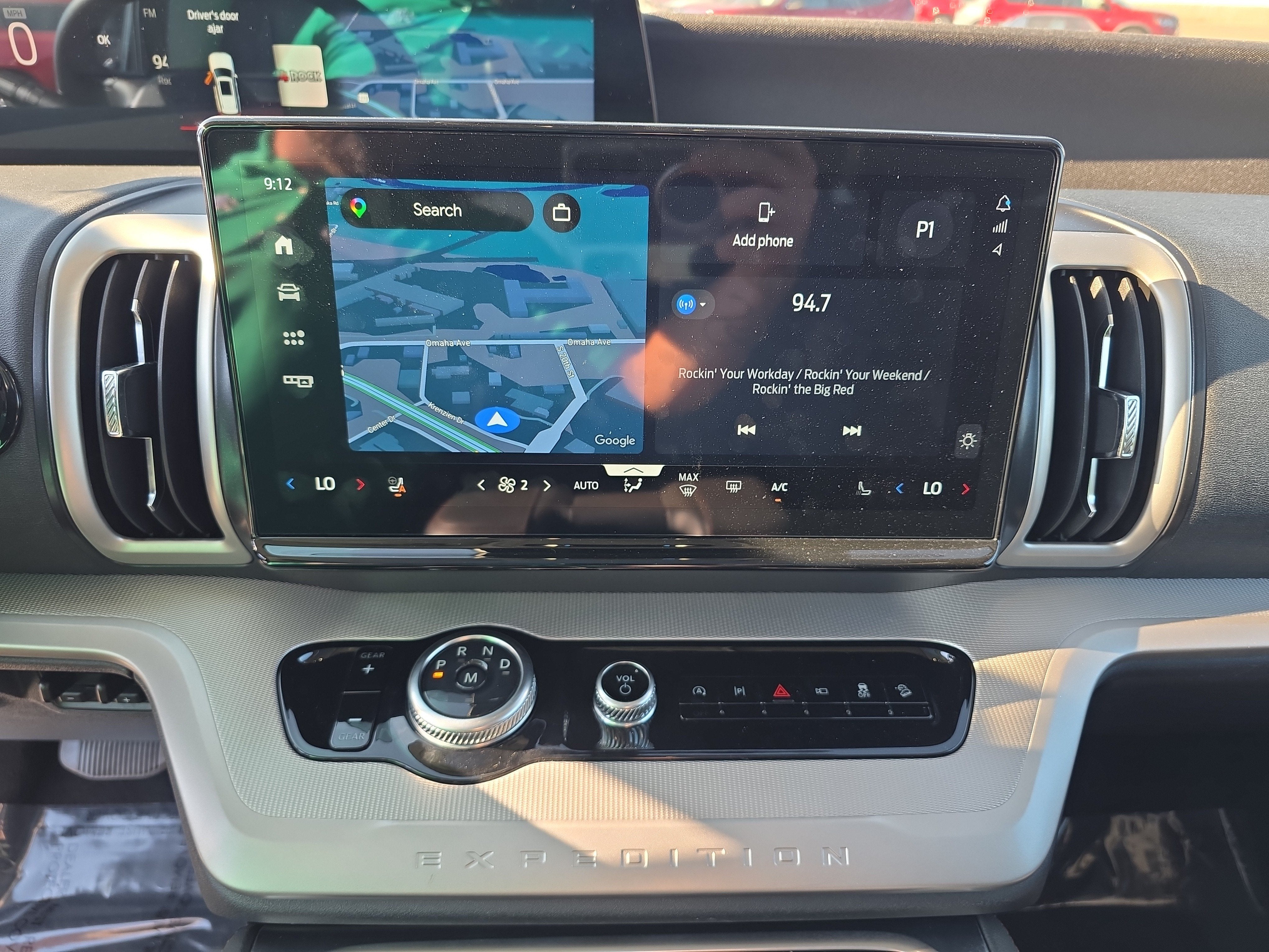 2025 Ford Expedition Active