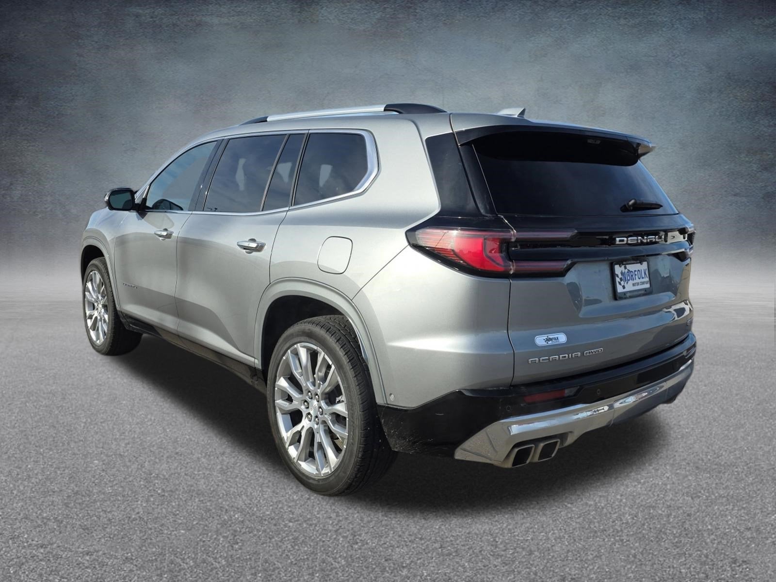 2024 GMC Acadia Denali