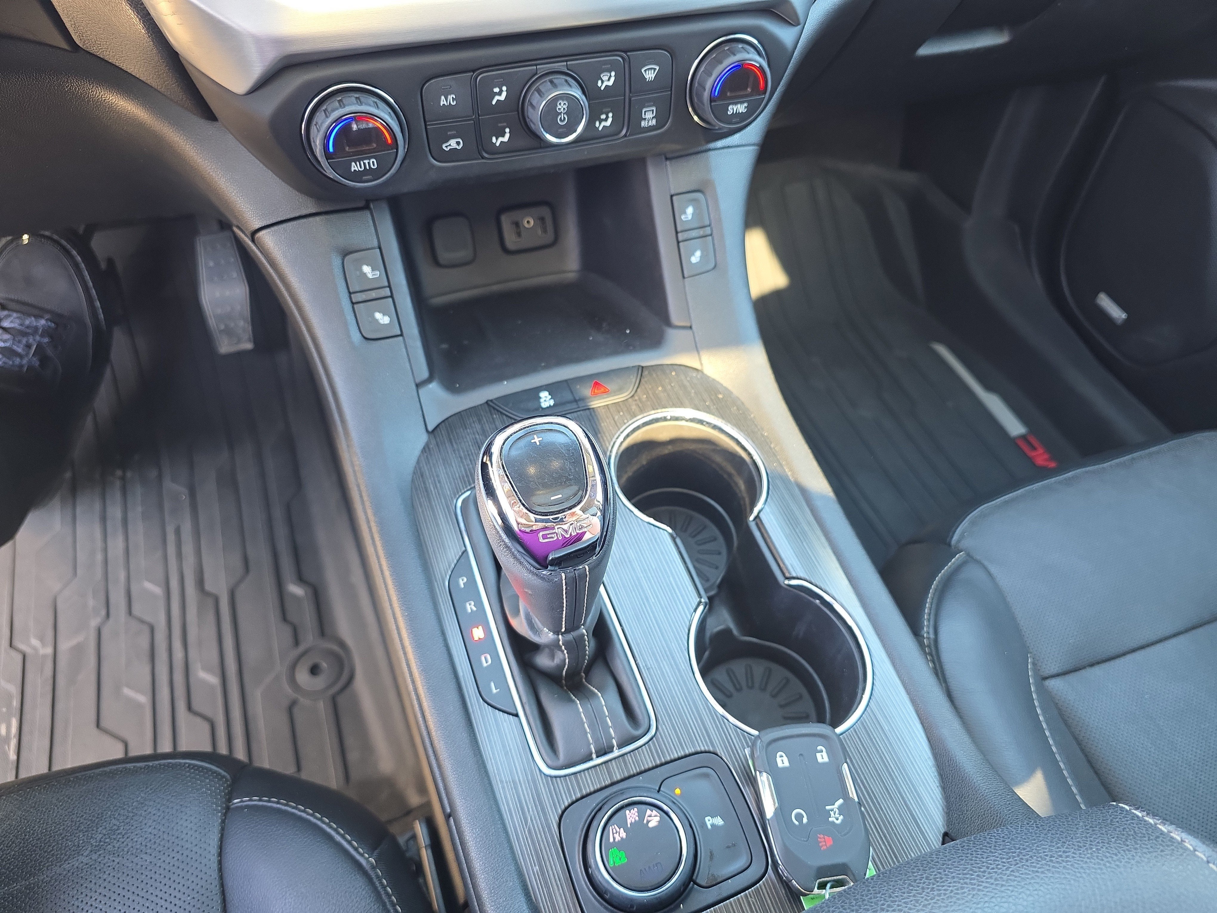 2018 GMC Acadia SLT