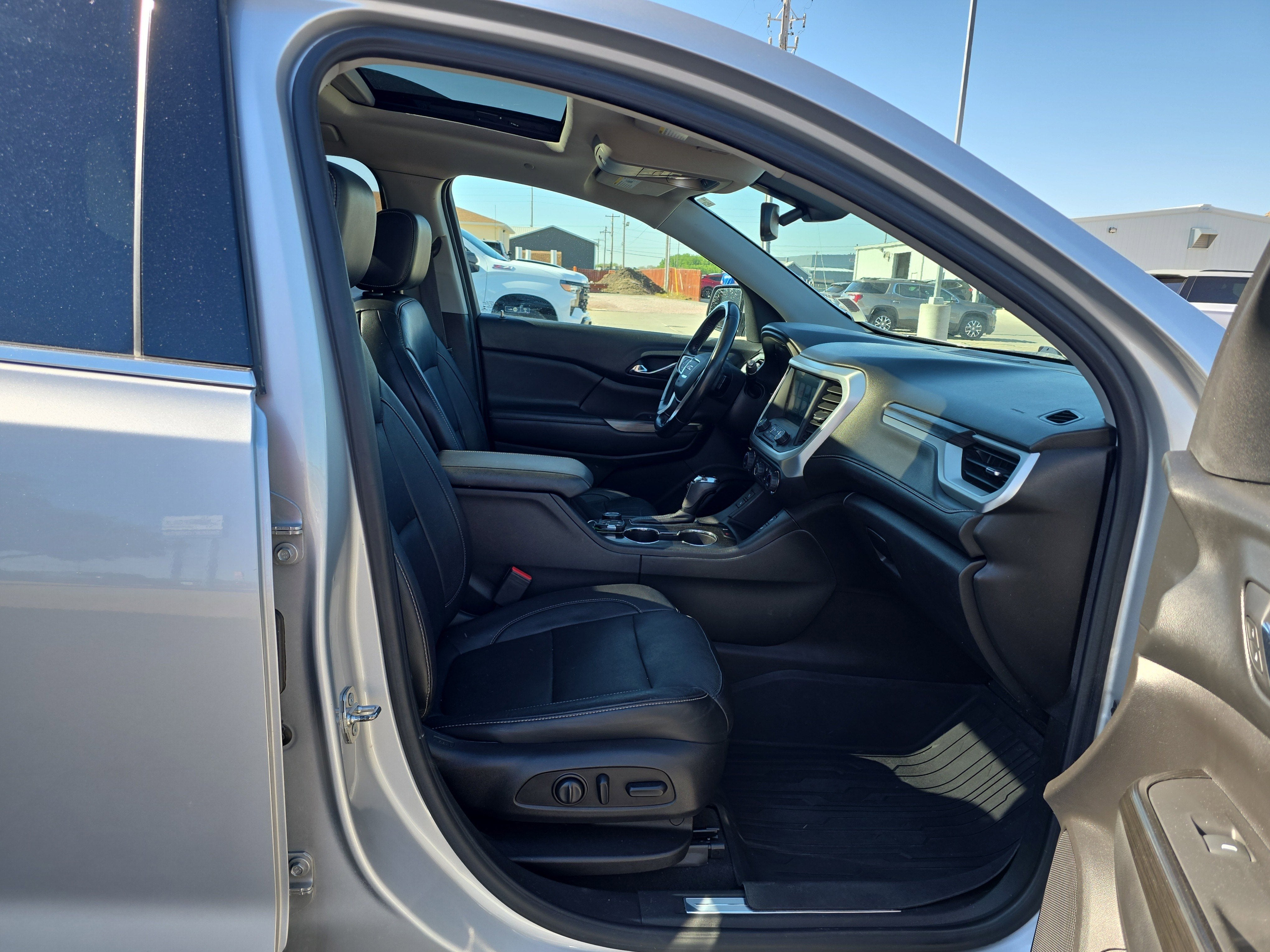 2018 GMC Acadia SLT