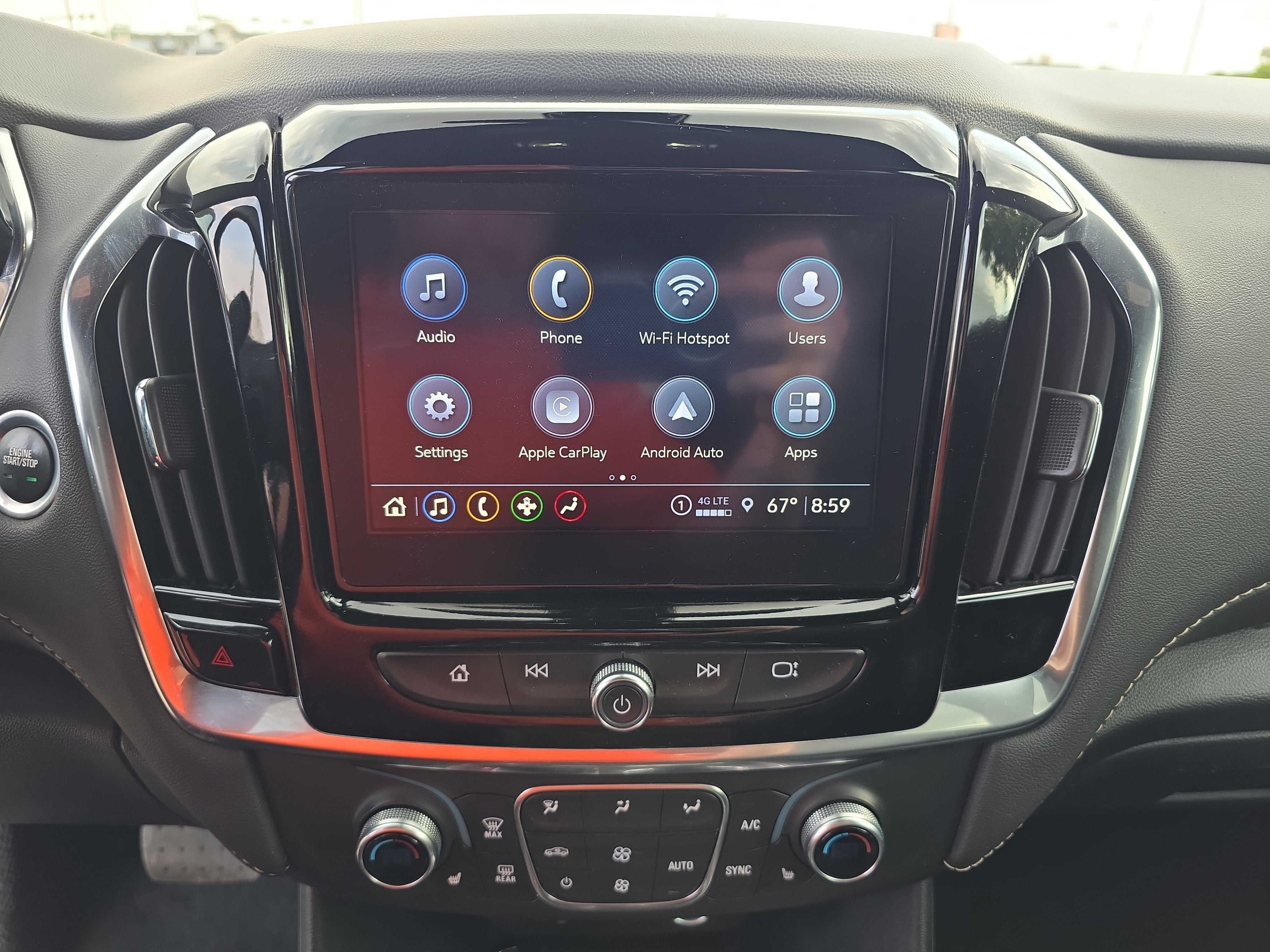 2023 Chevrolet Traverse LT Leather