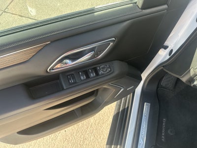 2023 Chevrolet Suburban High Country