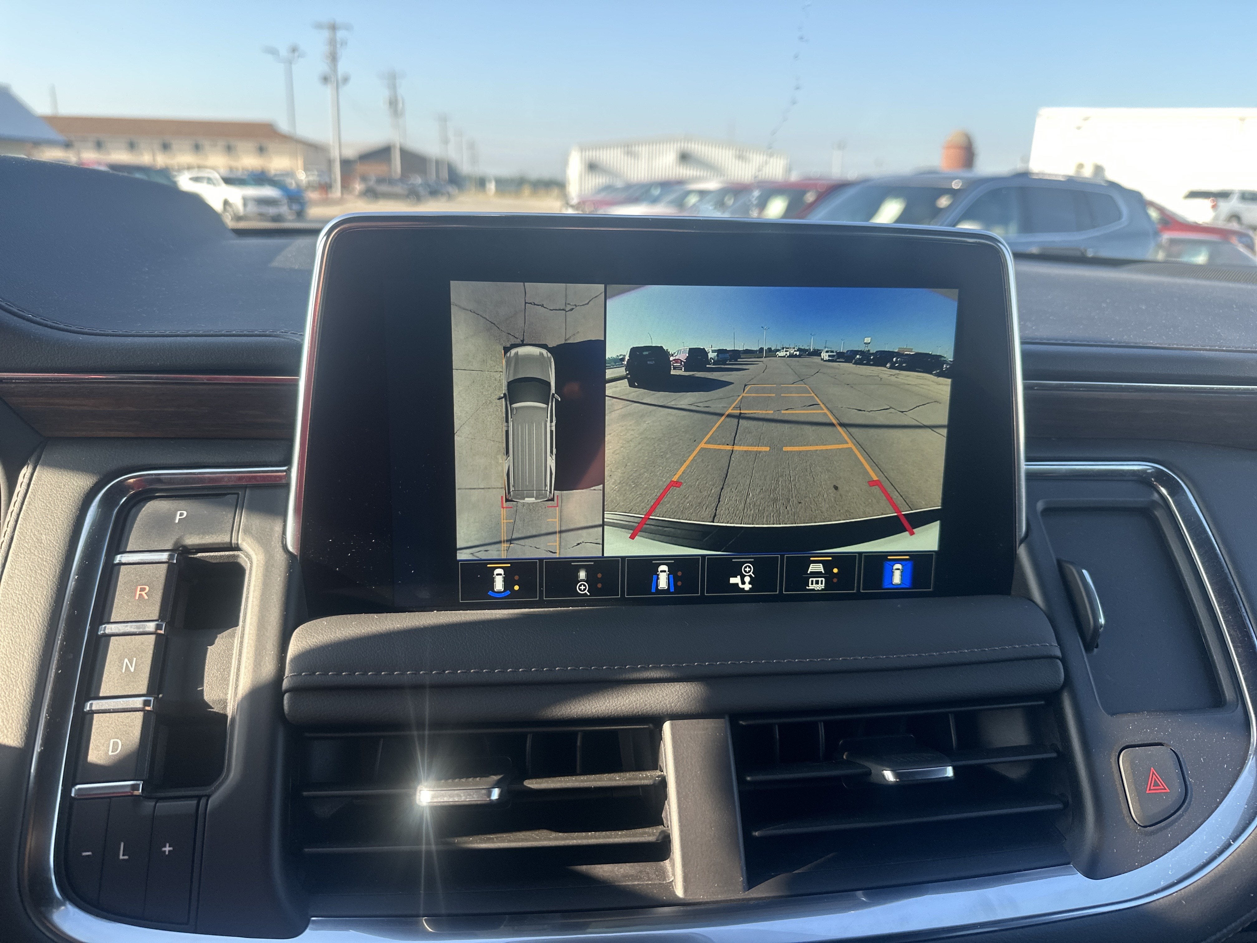 2023 Chevrolet Suburban High Country