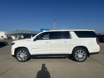 2023 Chevrolet Suburban High Country