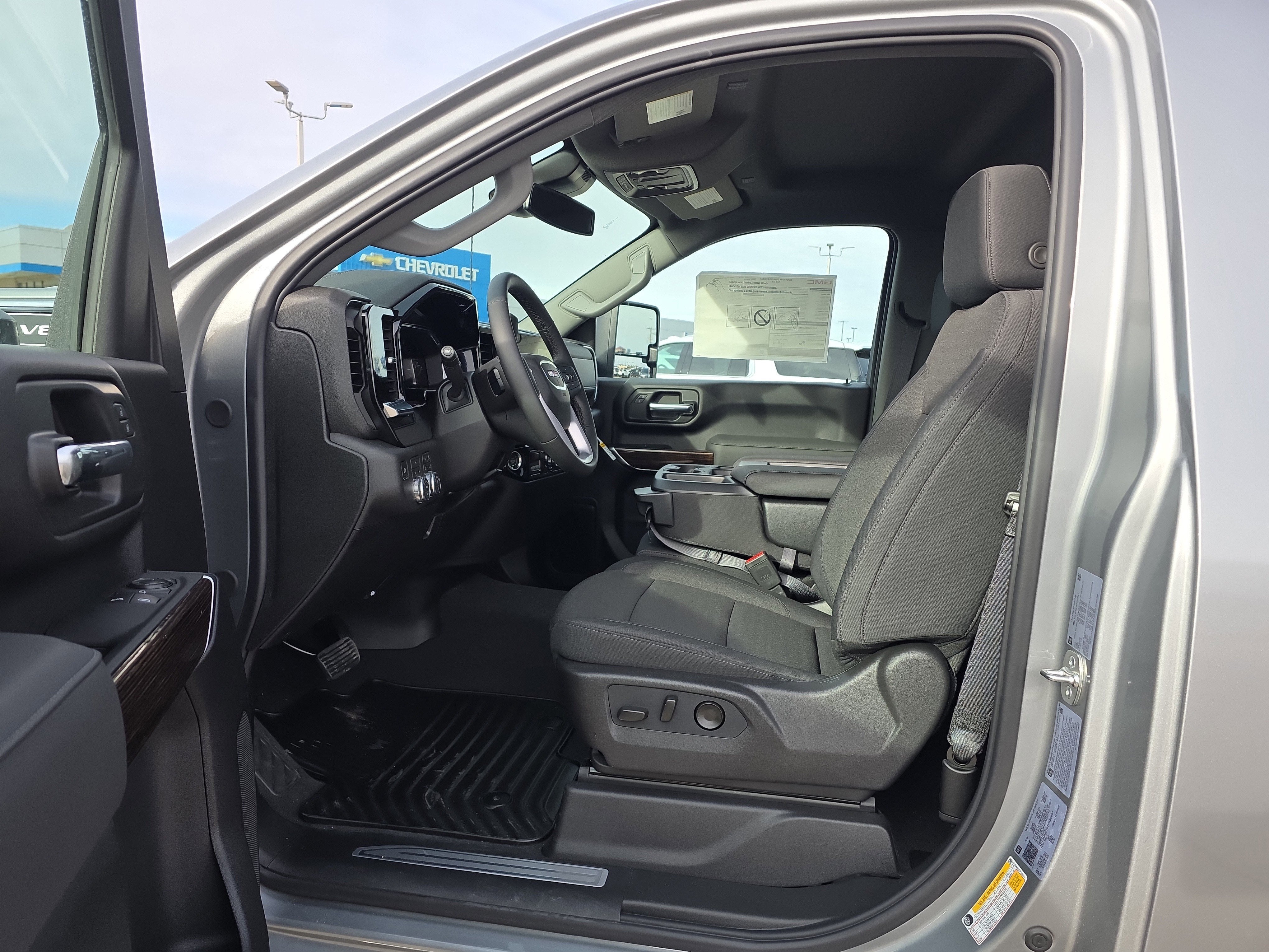 2026 GMC Sierra 2500 HD SLE