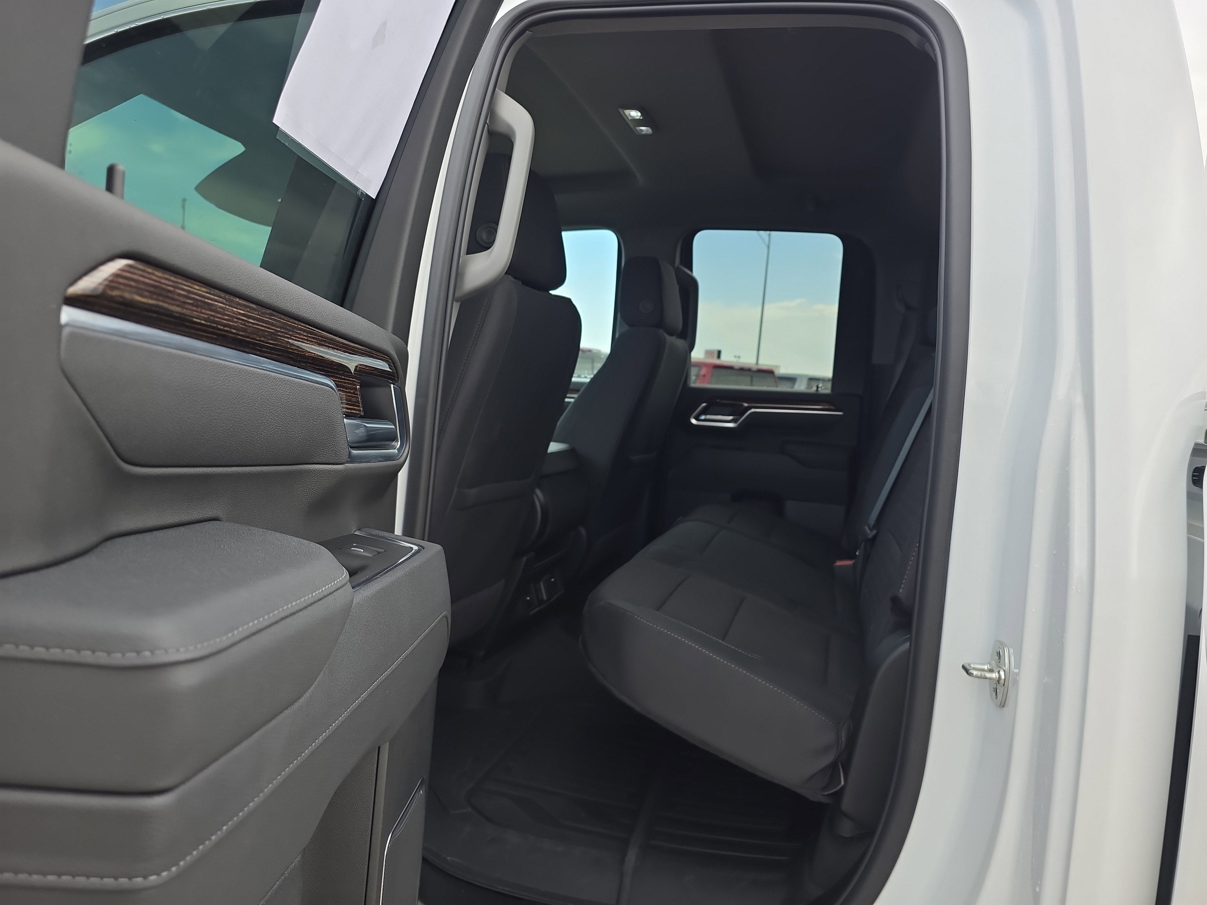 2025 GMC Sierra 2500 HD SLE
