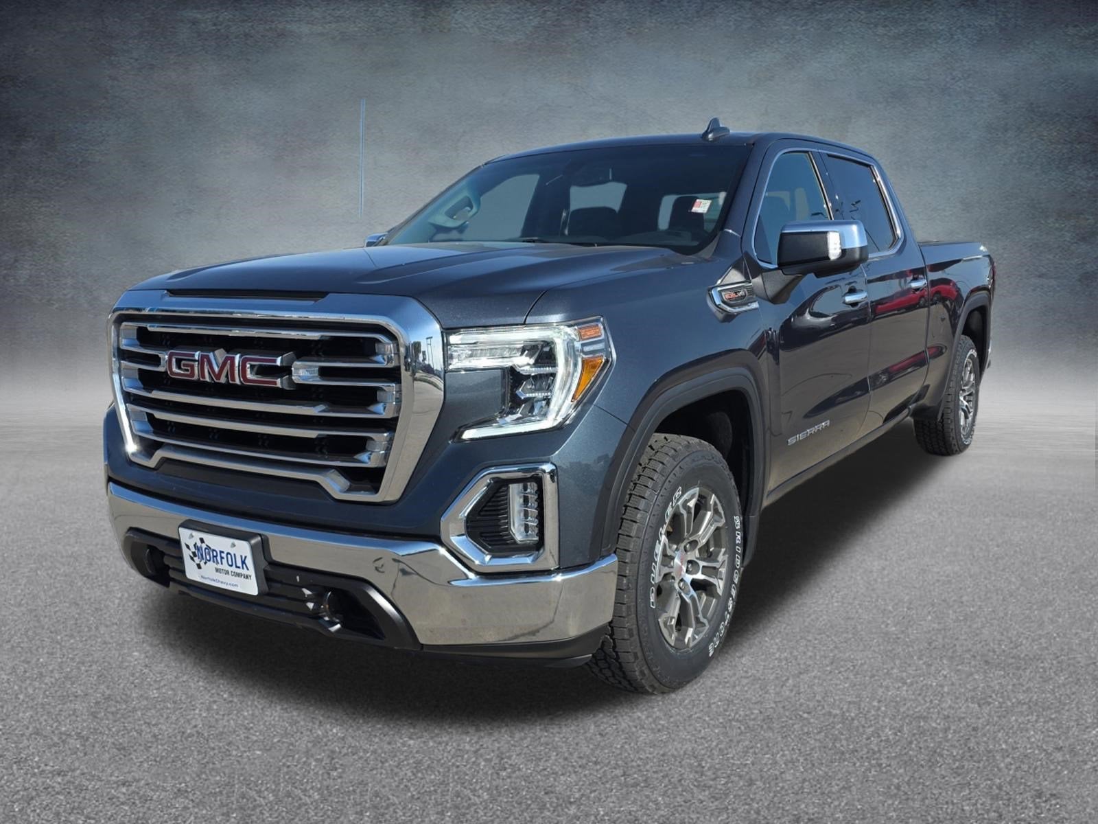 2021 GMC Sierra 4WD Crew Cab Short Box SLT's photo