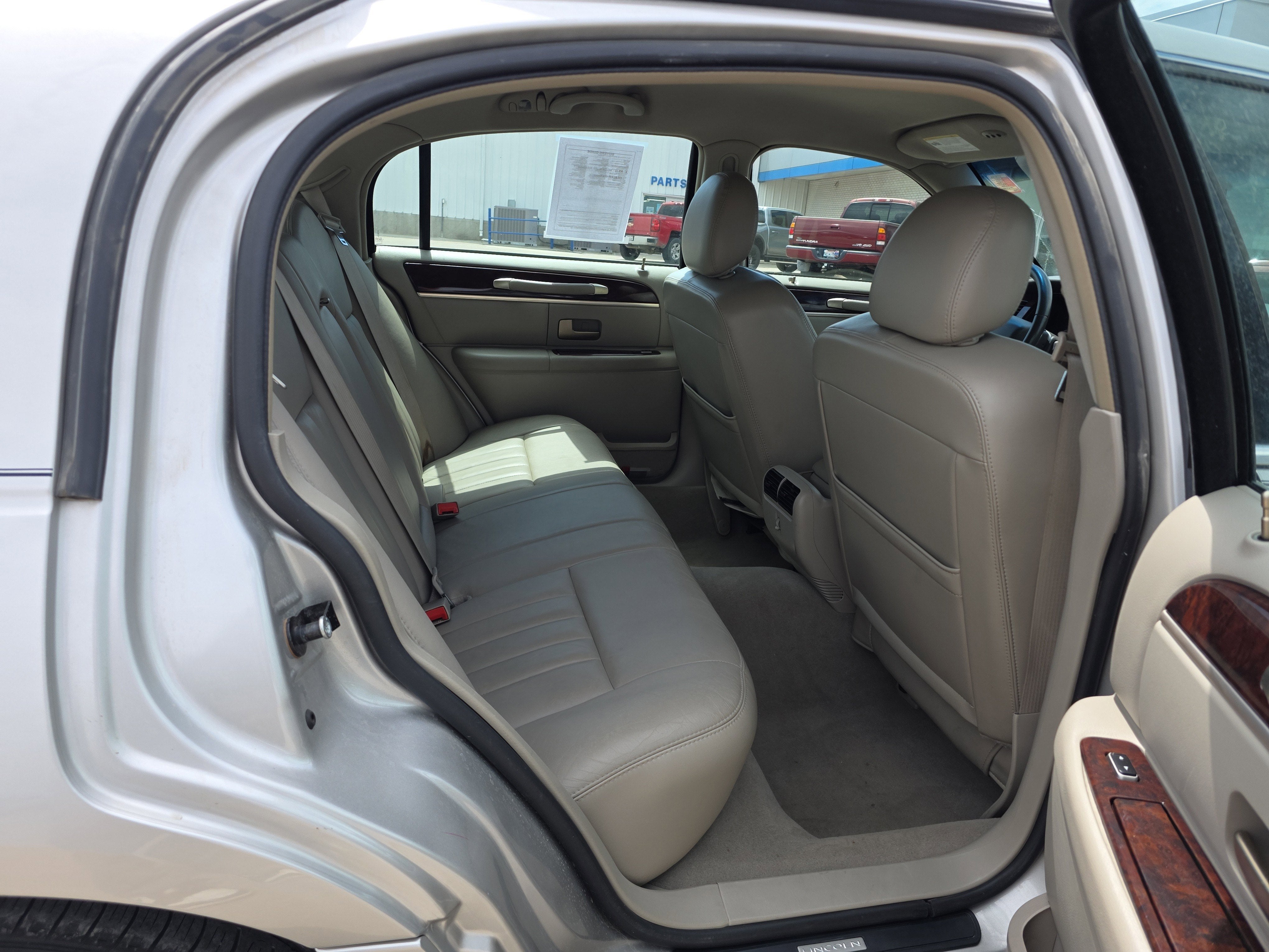 2007 Lincoln Town Car Signature
