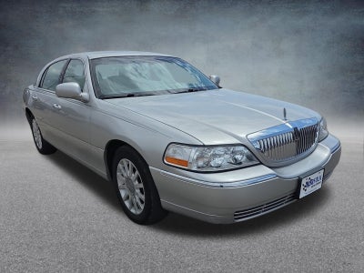 2007 Lincoln Town Car Signature