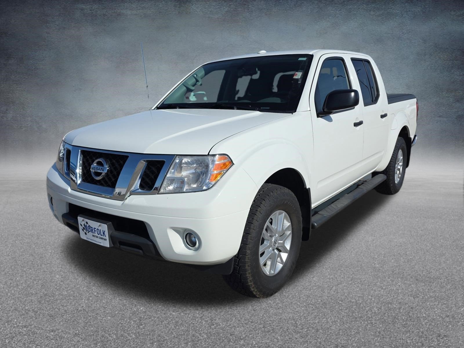 2017 Nissan Frontier 4.0 SV Crew Cab 4X4 AT SWB's photo