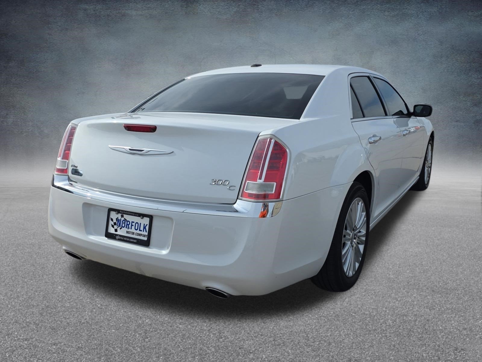 2013 Chrysler 300C AWD