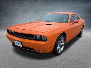 2014 Dodge Challenger SXT Plus
