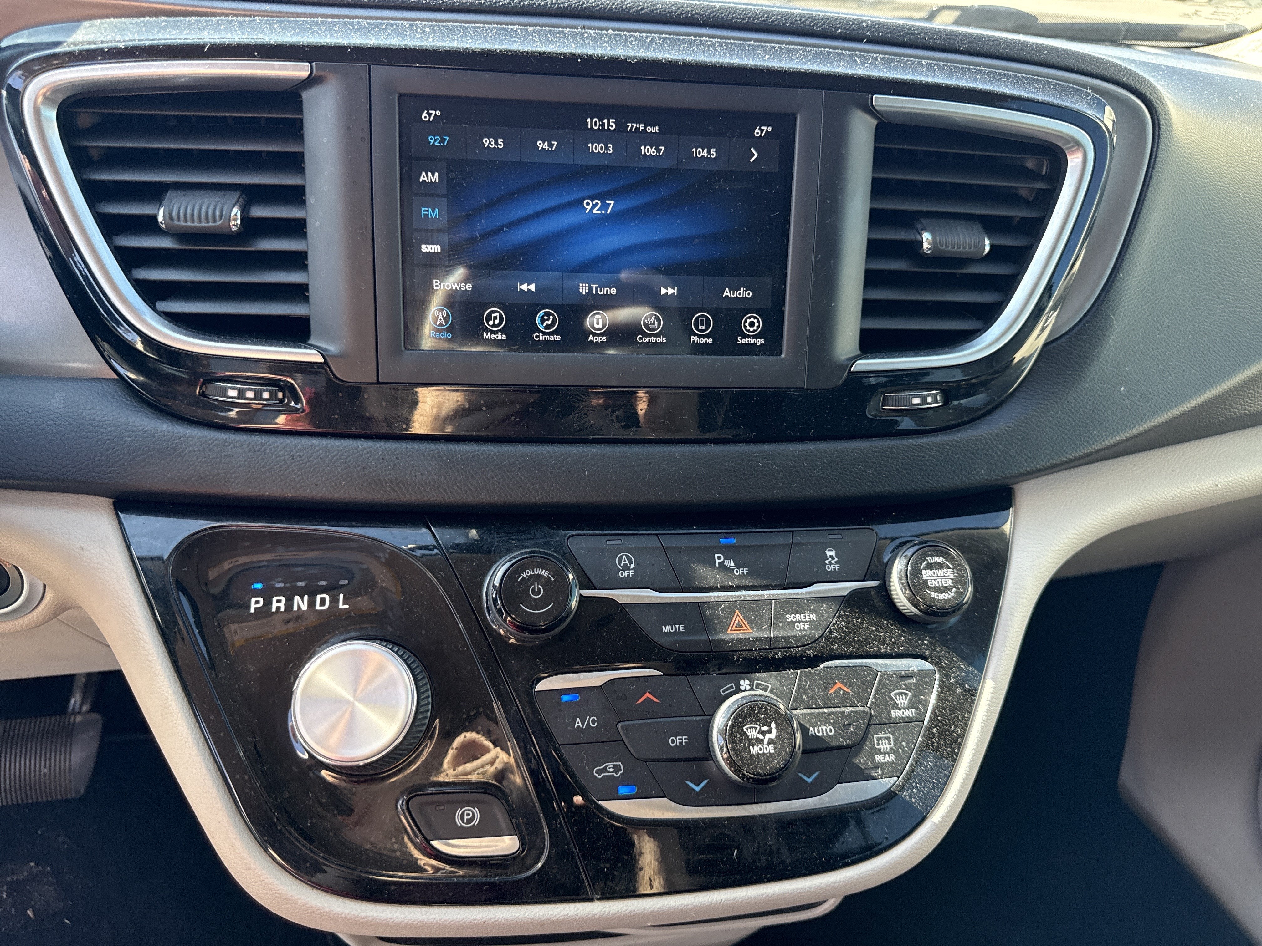 2020 Chrysler Pacifica Touring L