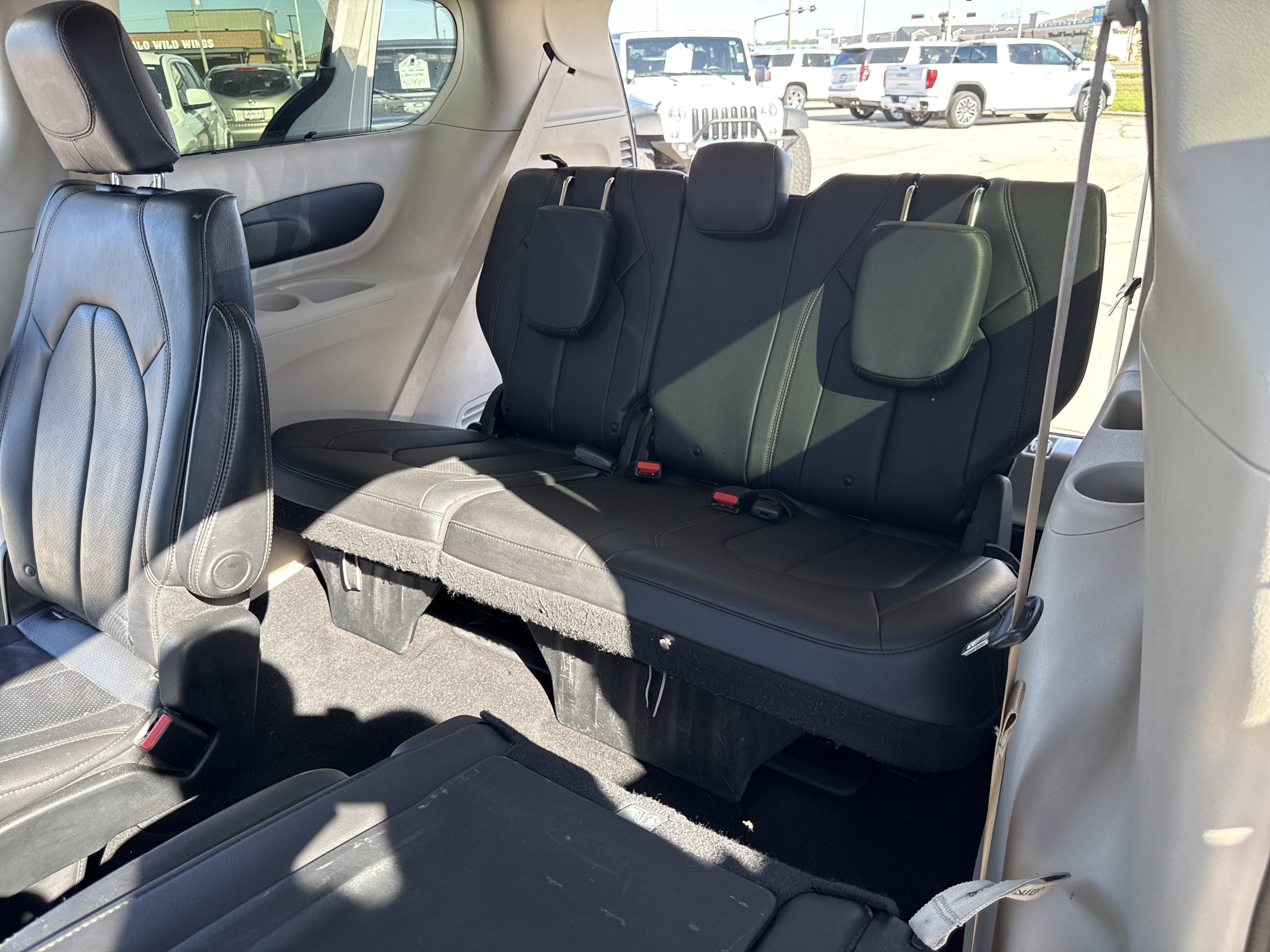 2020 Chrysler Pacifica Touring L