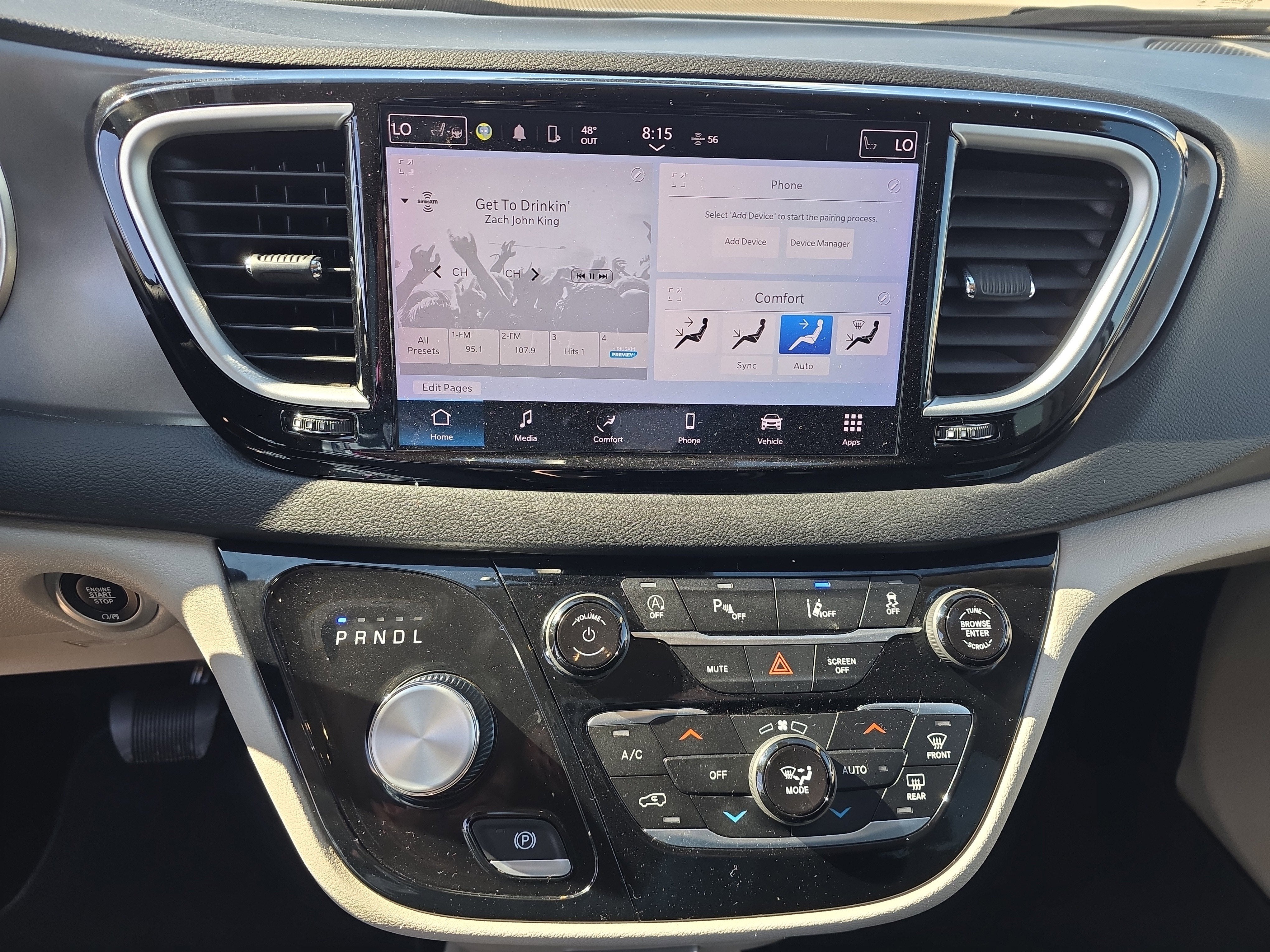 2024 Chrysler Pacifica Touring L
