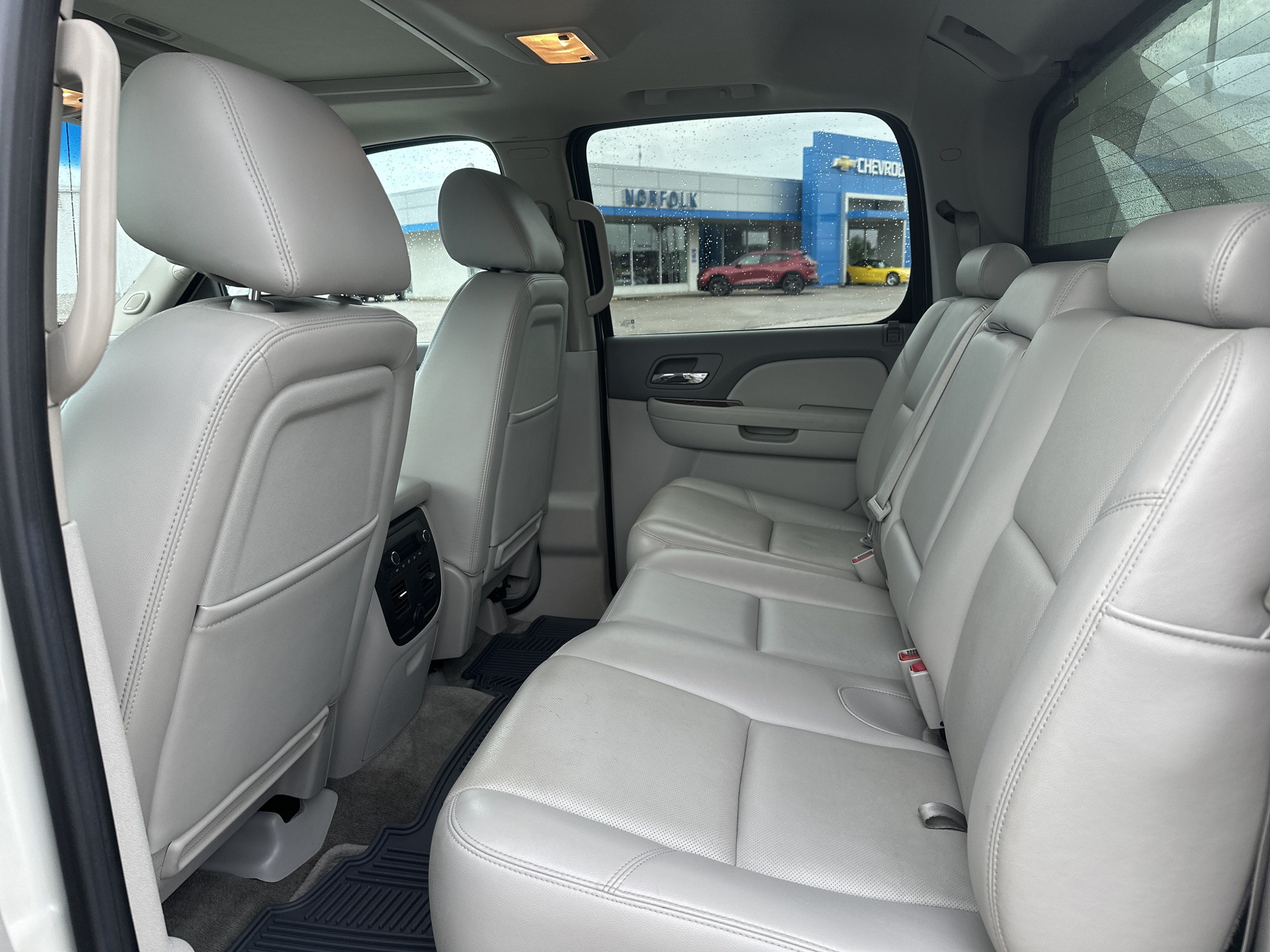2013 Chevrolet Avalanche LTZ