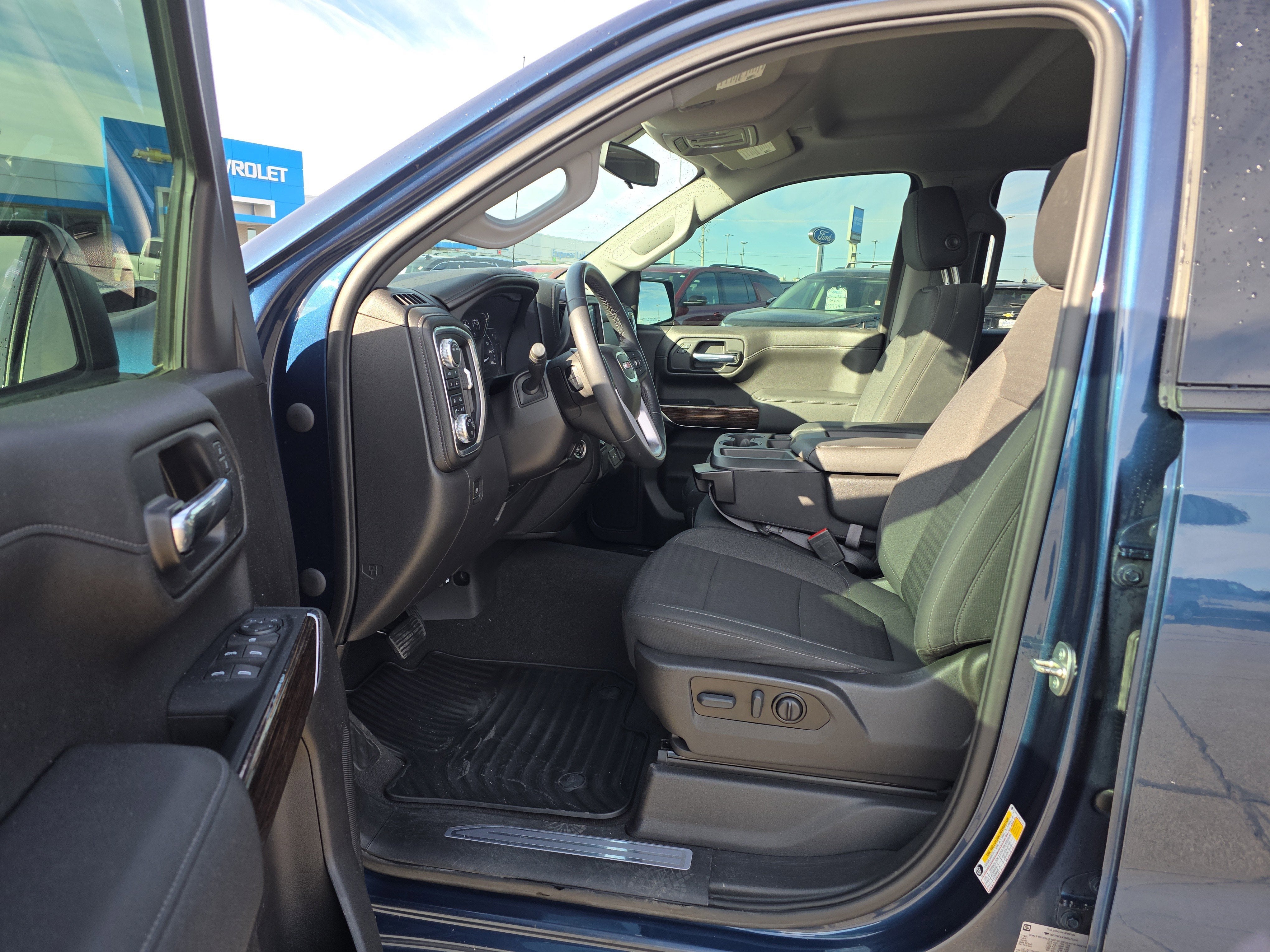 2022 GMC Sierra 1500 Limited Elevation