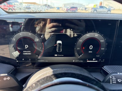 2025 Nissan Kicks SR Intelligent AWD