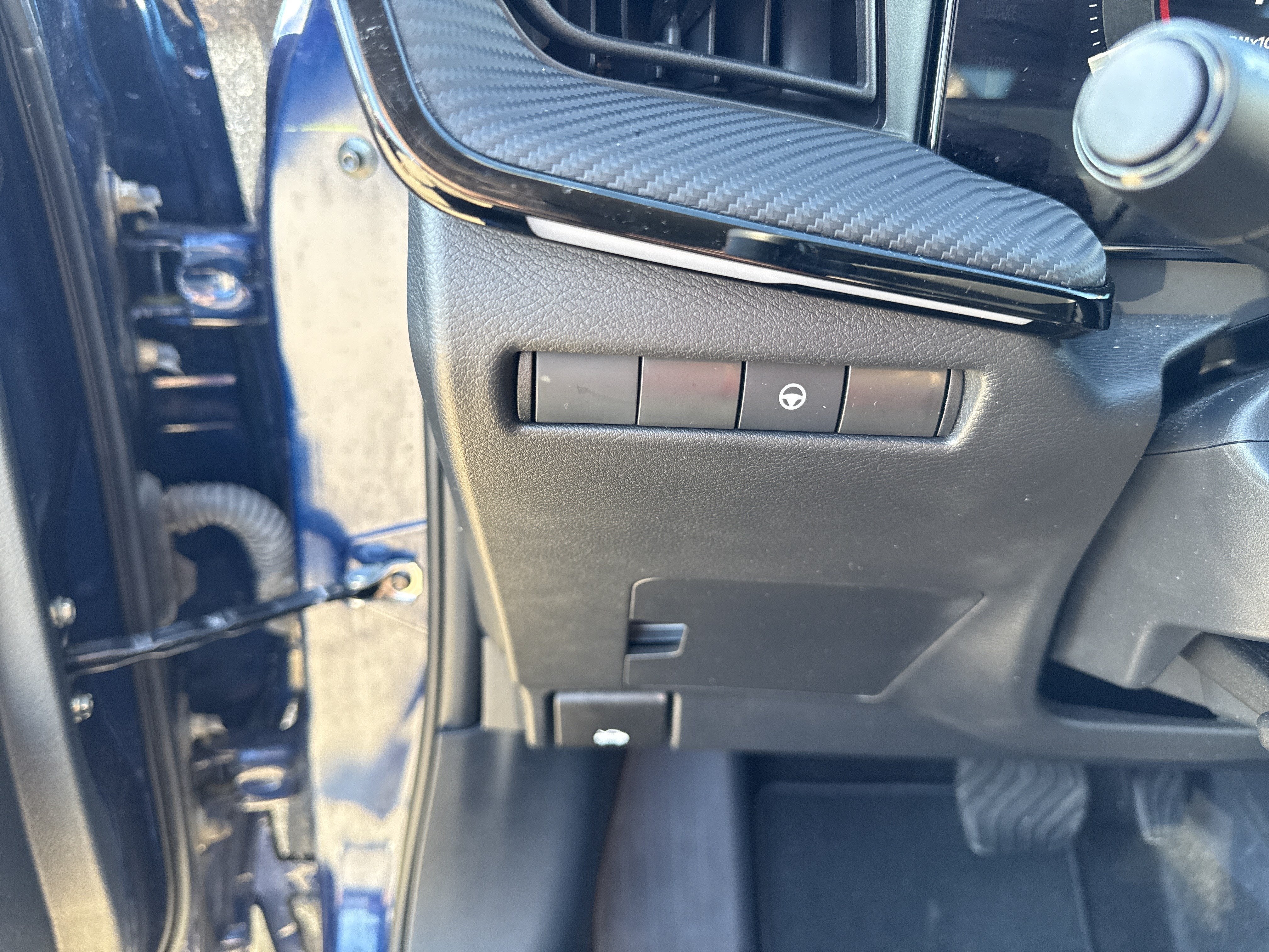 2025 Nissan Kicks SR Intelligent AWD