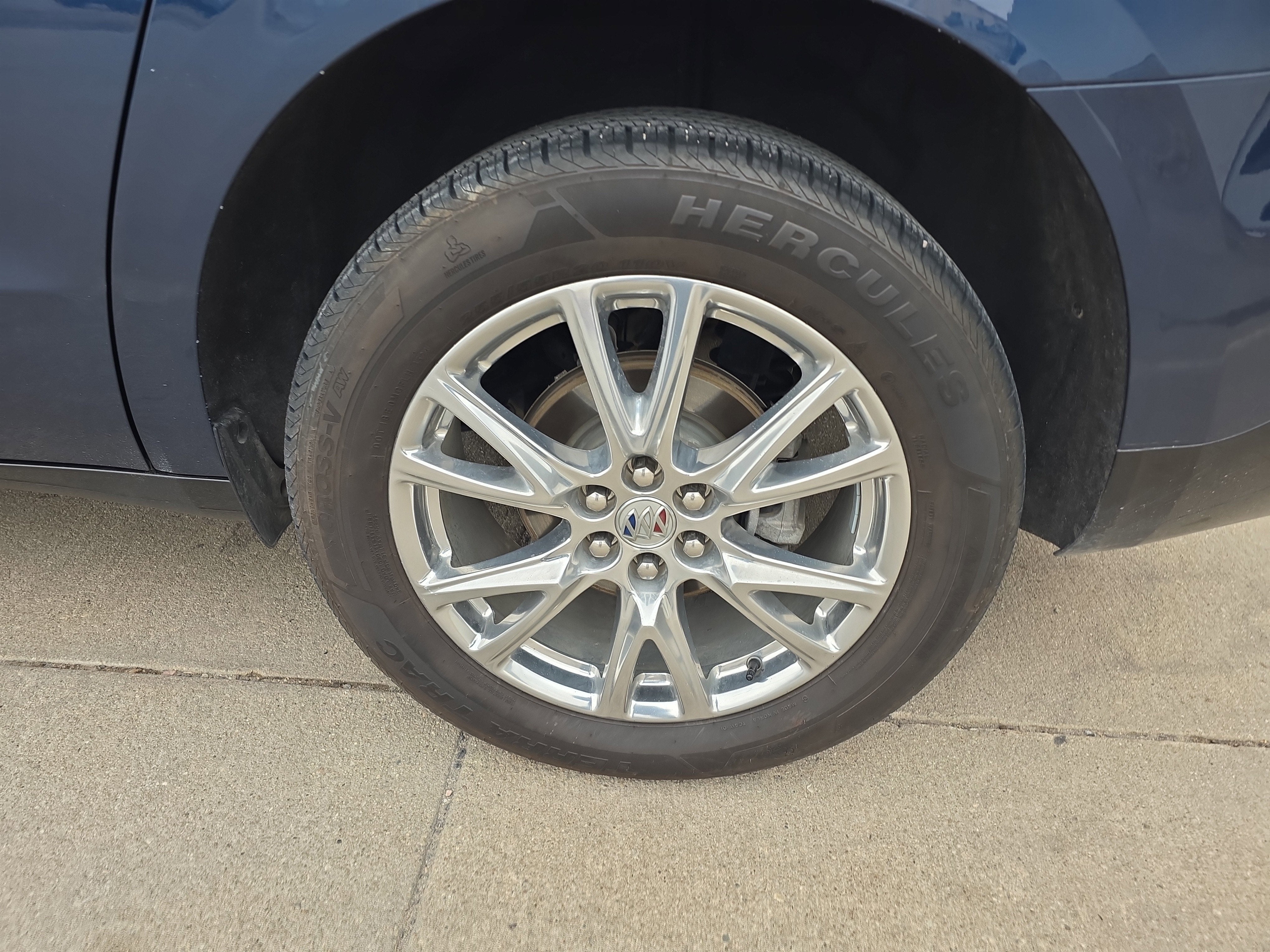 2023 Buick Enclave Premium