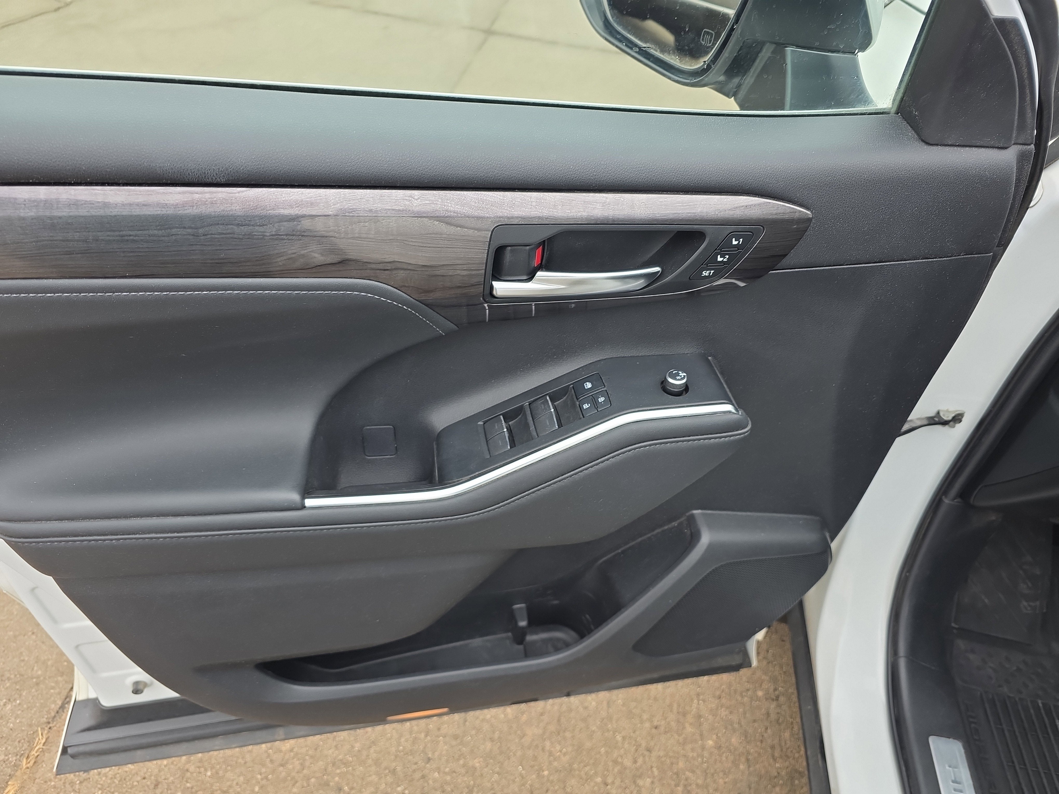 2021 Toyota Highlander Hybrid Limited