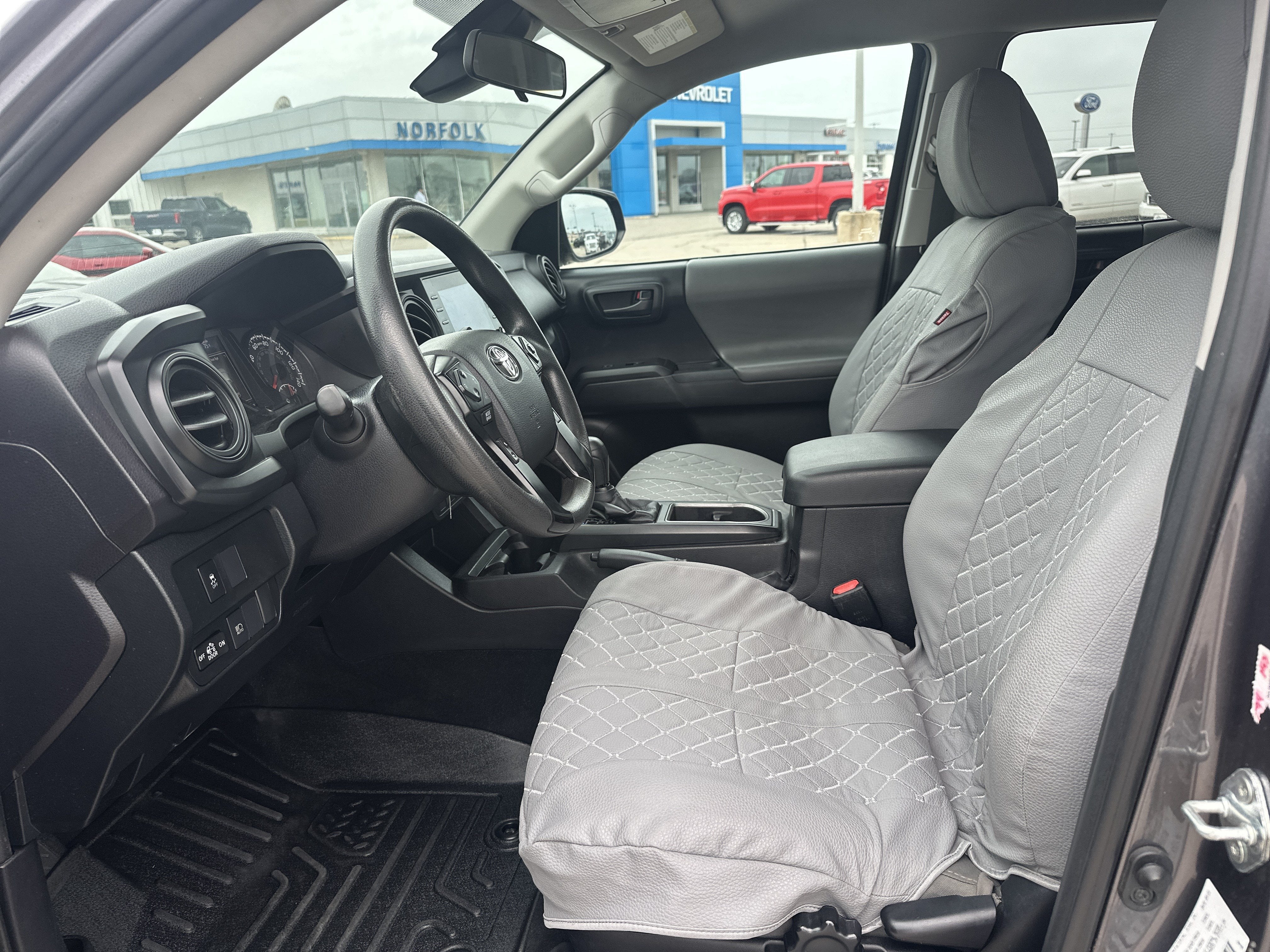2021 Toyota Tacoma SR V6