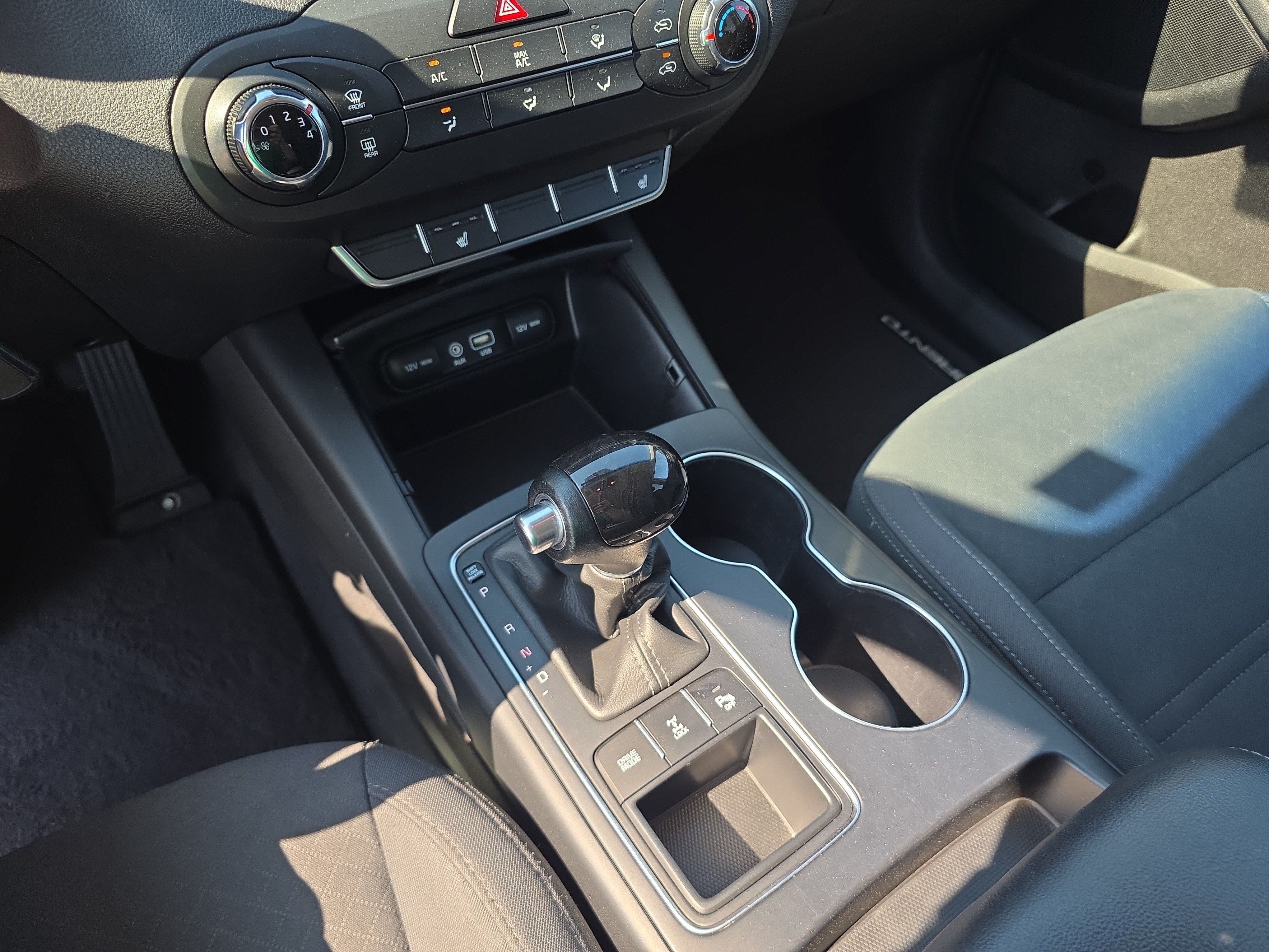 2016 Kia Sorento 2.4L LX