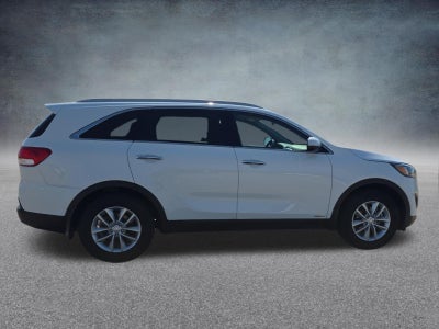 2016 Kia Sorento 2.4L LX