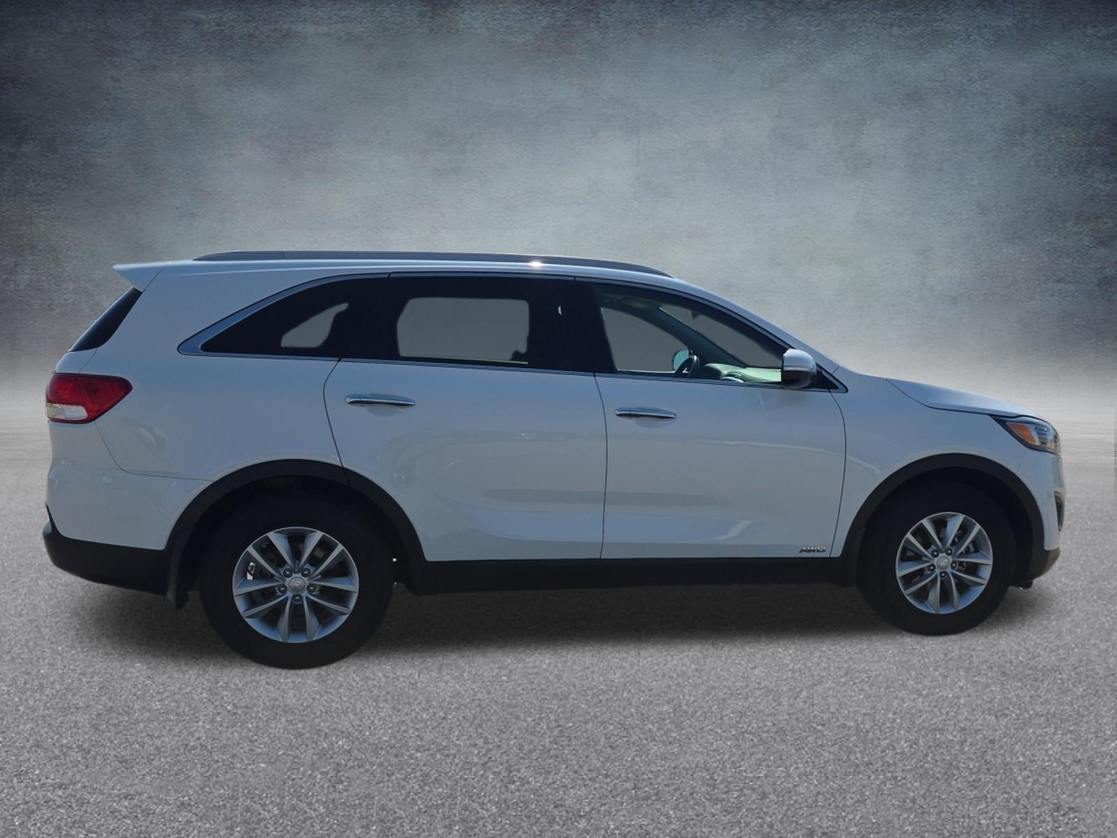 2016 Kia Sorento 2.4L LX