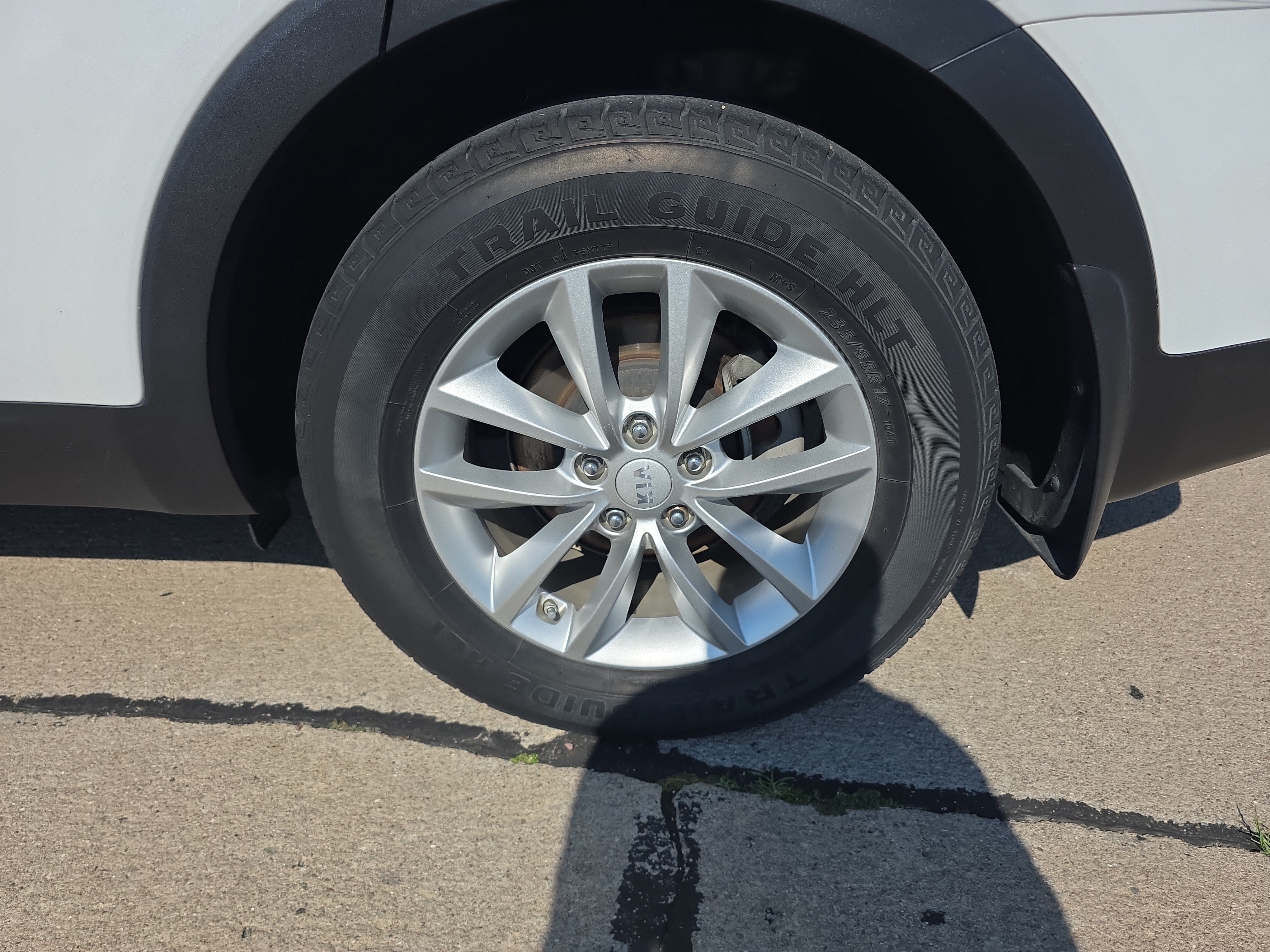 2016 Kia Sorento 2.4L LX