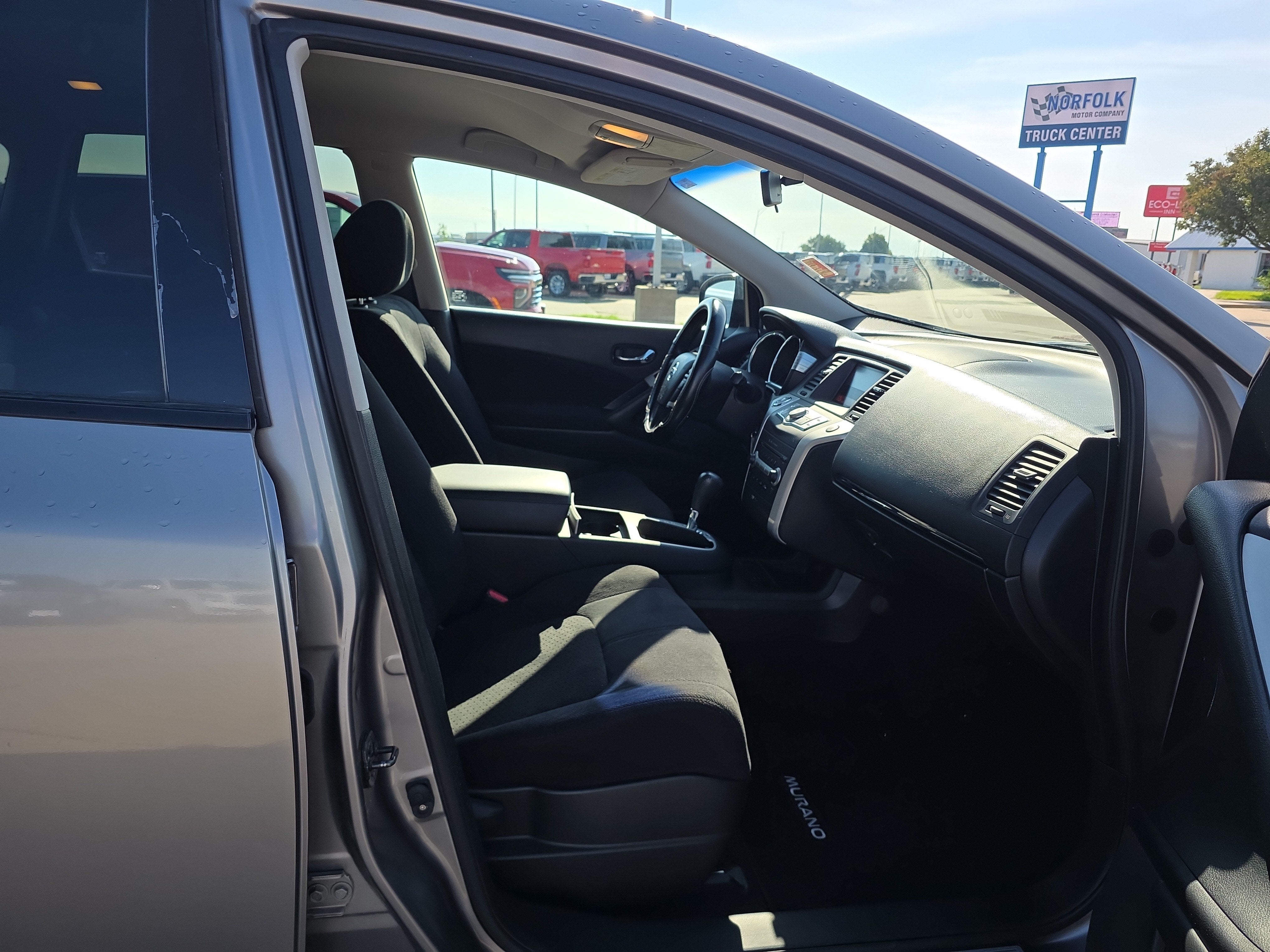 2010 Nissan Murano S