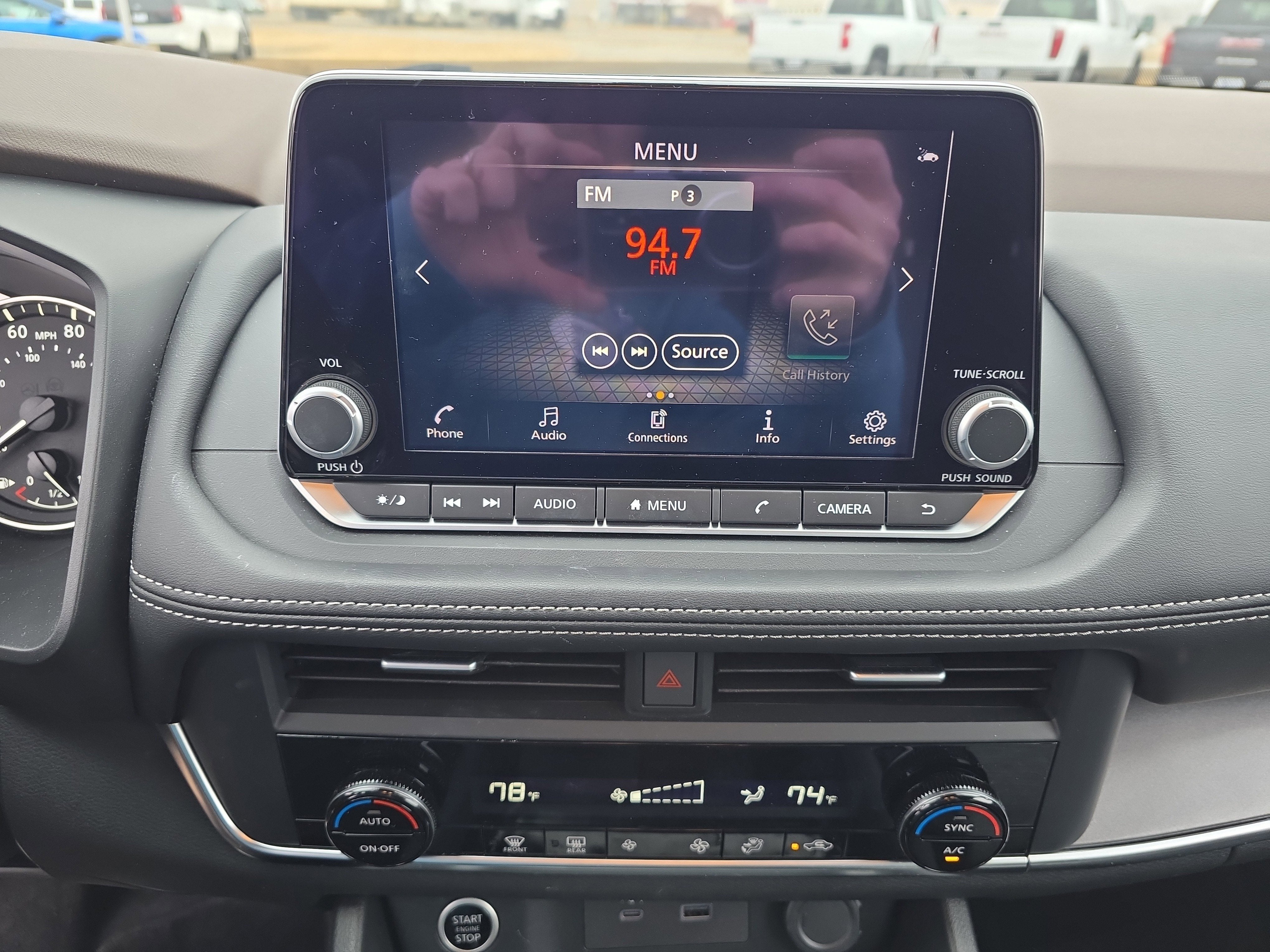 2023 Nissan Rogue SV