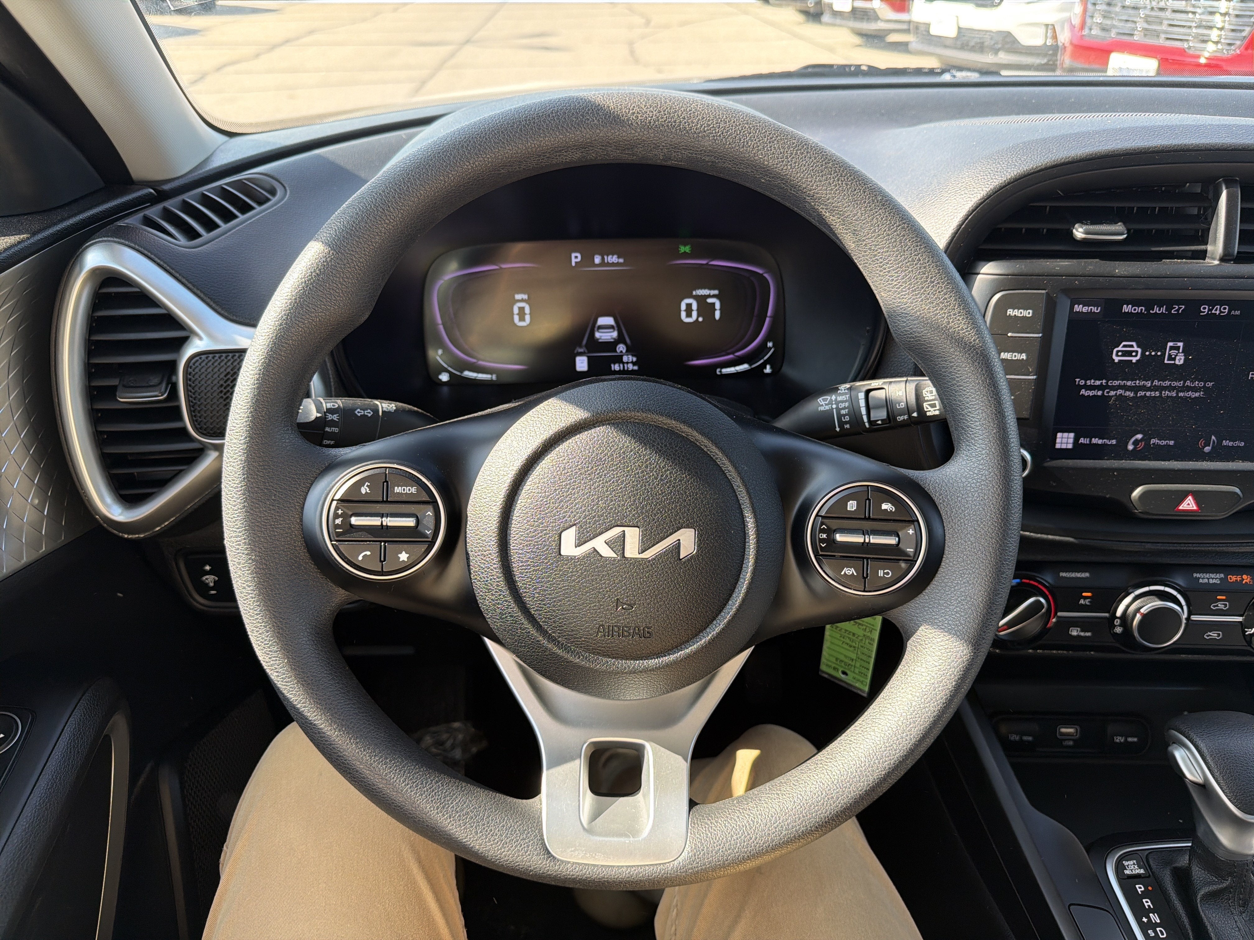 2023 Kia Soul LX